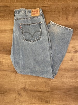 black levis jumper