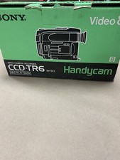 Sony Handycam CCD-TR6 Black Autofocus Video8 Camcorder POWERS ON