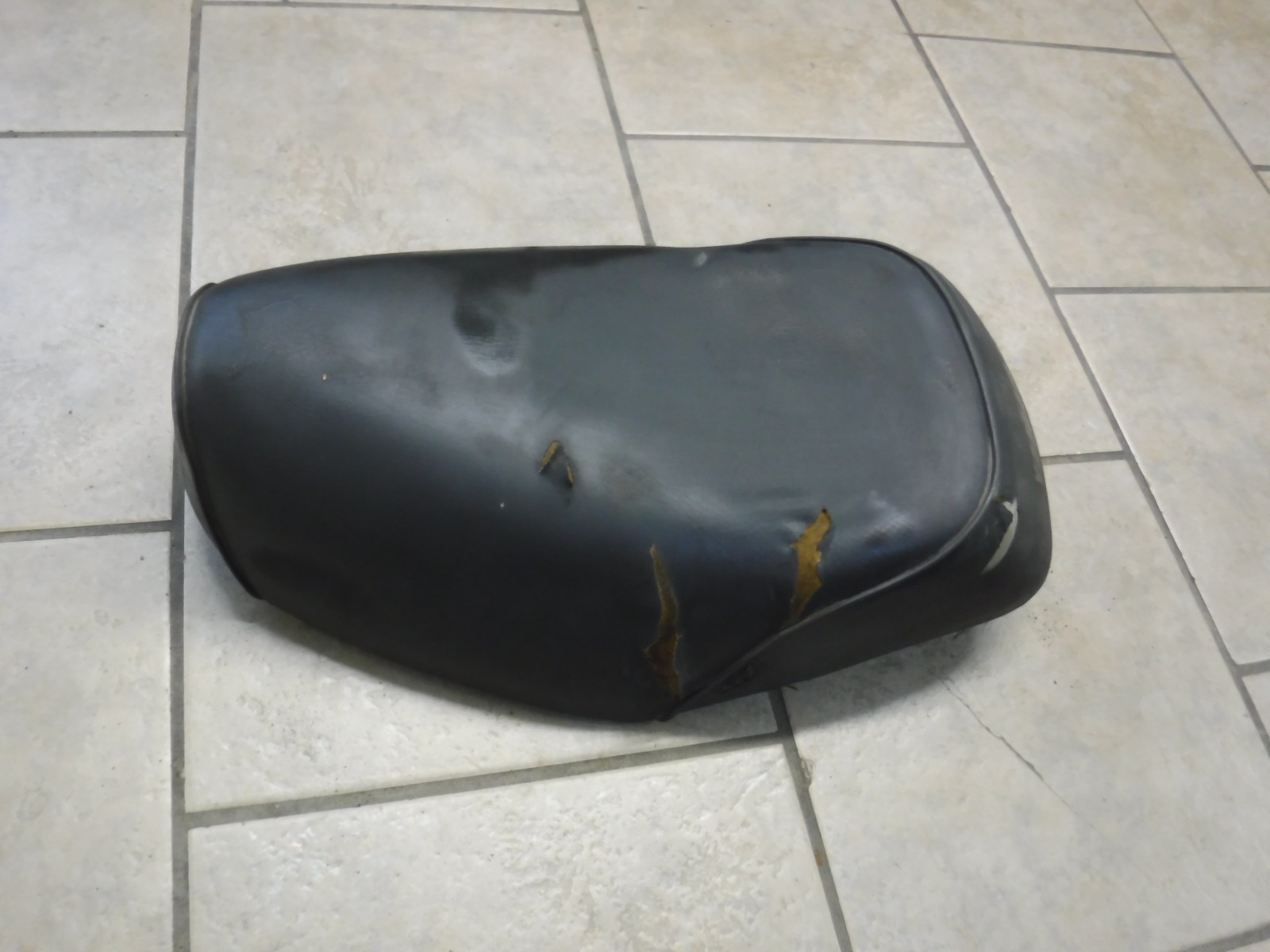 NEW HIGH QUALITY BLACK SEAT COVER fits 1987-2001 Yamaha RAZZ SH50 C12D