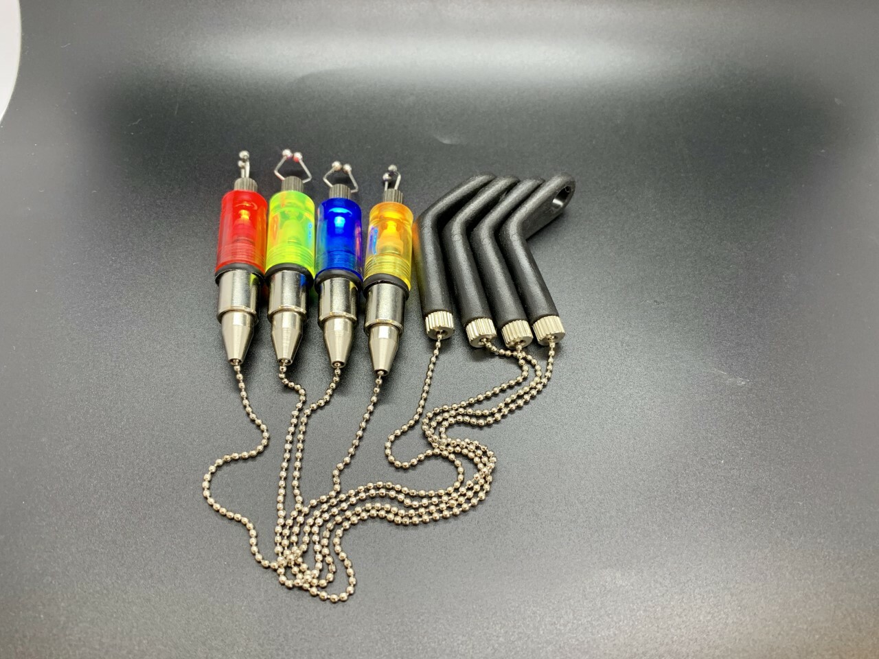 INDICADOR DE MORDIDA DE CADENA ILUMINADA, COLUMPIOS DE BOBINA, COLGADORES DE BOBINA, LUZ DE REPUESTO