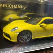 Porsche 911 992 Turbo S 1/43 Minichamps Minicar
