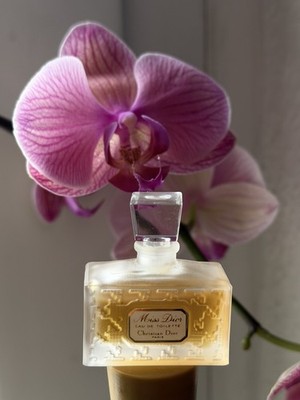 Parfum Miniatur Miss Dior Christian Dior 5 ml EDT  Sammlerstücke Vintage 