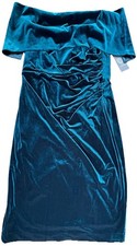 NWT Vince Camuto Women’s 12 Off The Shoulder Deep Green Velvet Dress Cocktail