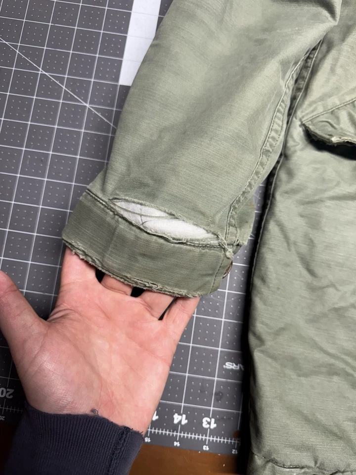 WOMEN'S/JRS OBEY BRIGHTON PARKA ARMY GREEN Used Well Worn Small - Image 3 of 4