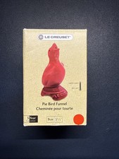 Le Creuset Pie Bird Funnel Cerise Red Ceramic Stoneware 9cm Steam Vent Boxed