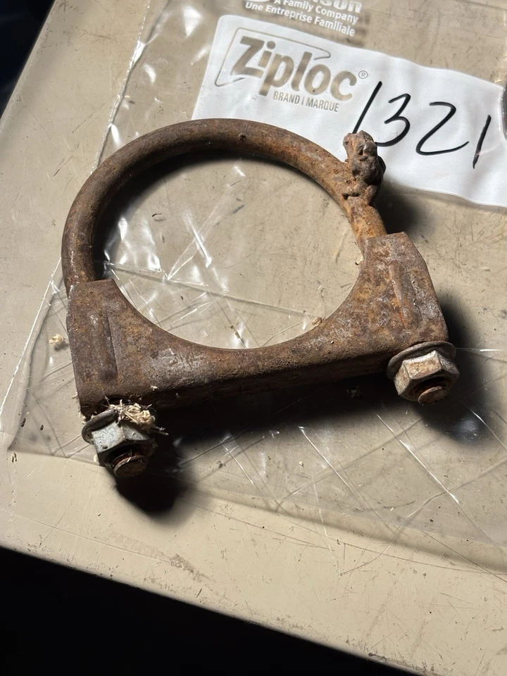 AMC Javelin And Others Exhaust muffler clamp 2.5 2 1/2 Inch Pair - Image 2 of 4