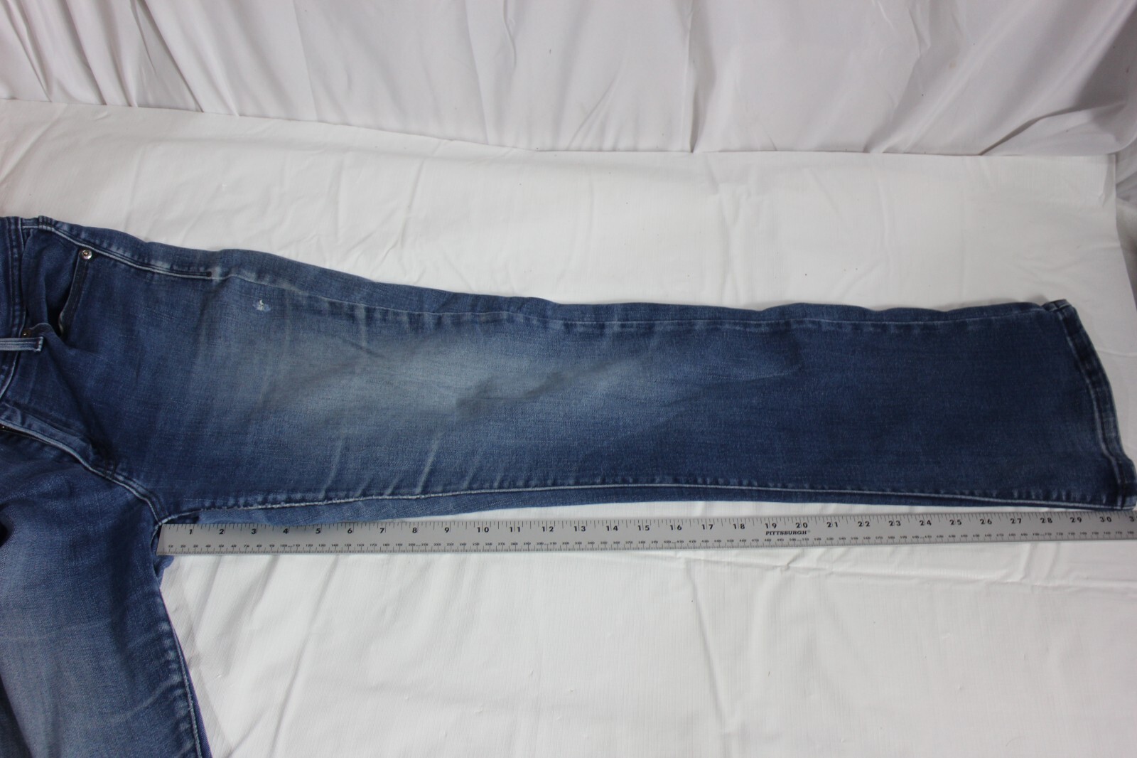 Levis Jeans Womens Sz  12M 31x32 Curvy Bootcut Blue Stretch 529 thumbnail 4