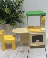 Little Tikes Dollhouse Vintage Kitchen Island Stove Fridge Phone Chair