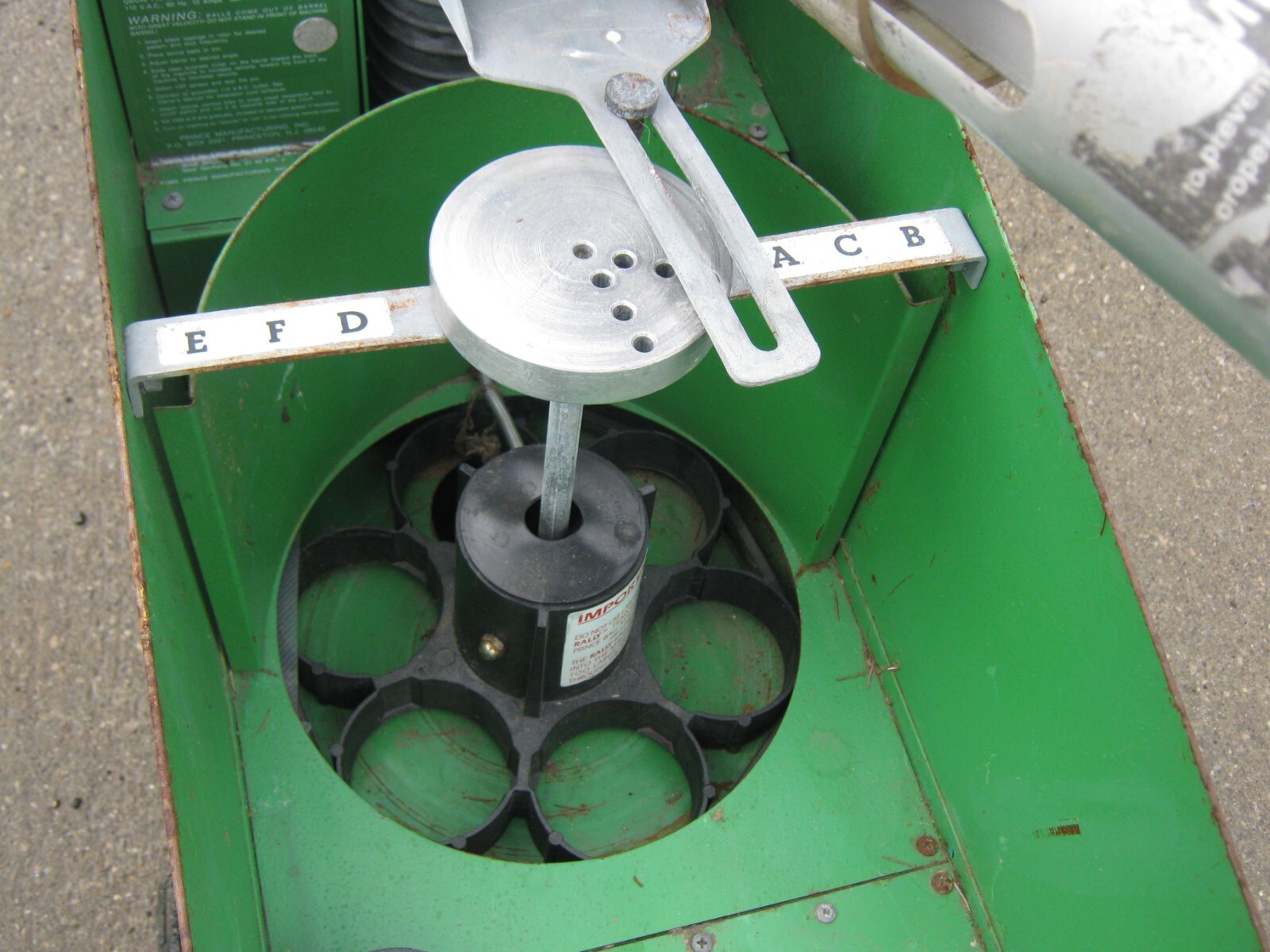 Prince Deluxe Professional II Tennis Ball Serving Machine Variable