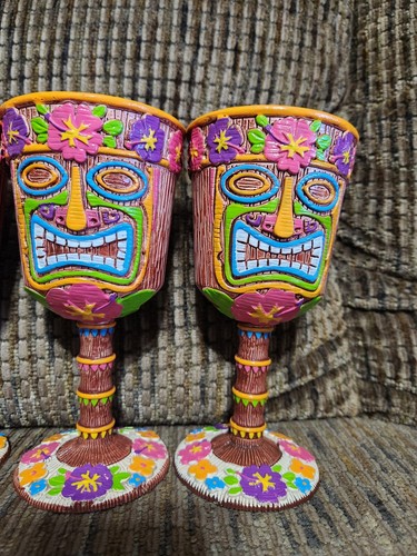Gobelet Amscan Tiki couleurs néon Luau hawaïen plastique dur 4 pièces fête de Noël - Photo 3/12