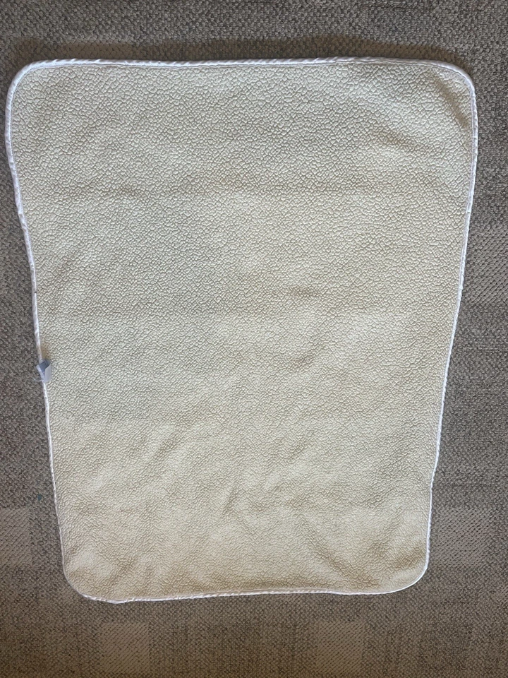 Cobertor de bebê Just Born Minky Dot verde amarelo azul rosa quadrados Sherpa patchwork - Imagem 2 de 3