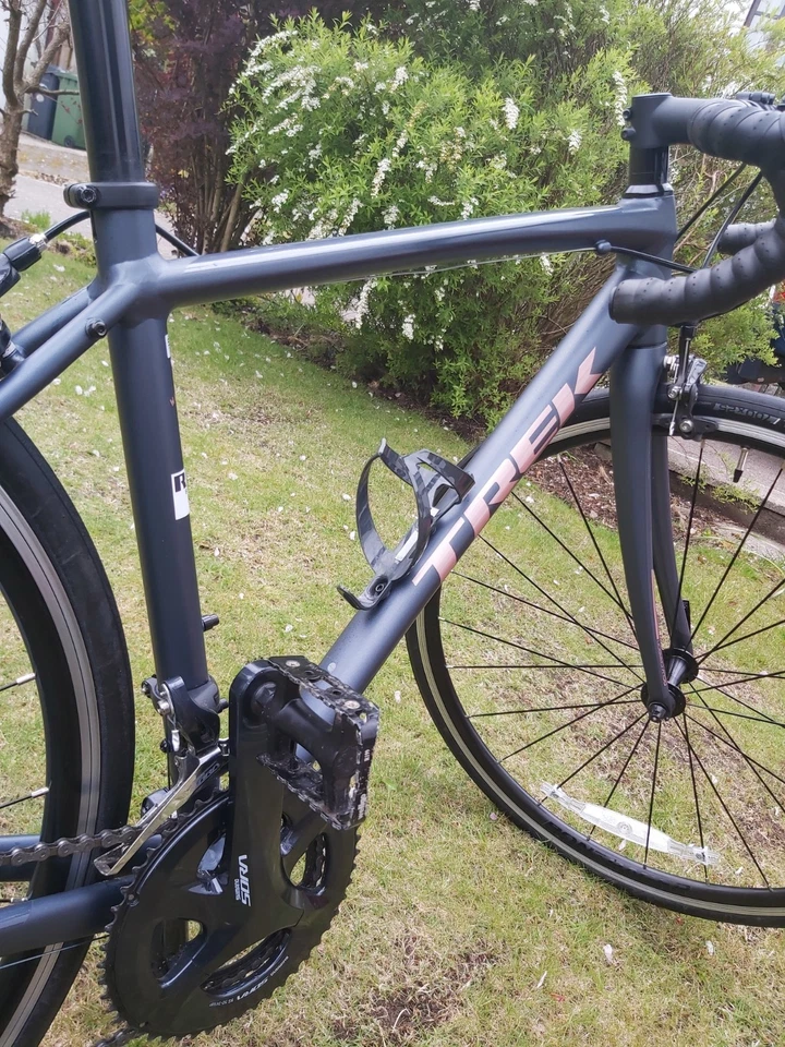 Trek Domane AL 3 56cm Grey Road Bike 700C Aluminium 9 Speed Rim Brake, photo 2 of 5