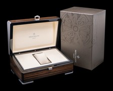 Patek Philippe 5970J-001 5970J Perpetual Calendar Chronograph 18K YG Silver Dial 10