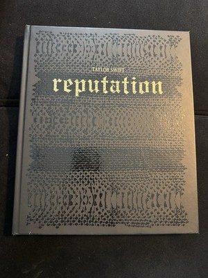 Taylor Swift Reputation Stadium Tour Limited Edition VIP Hardcover Book Rare