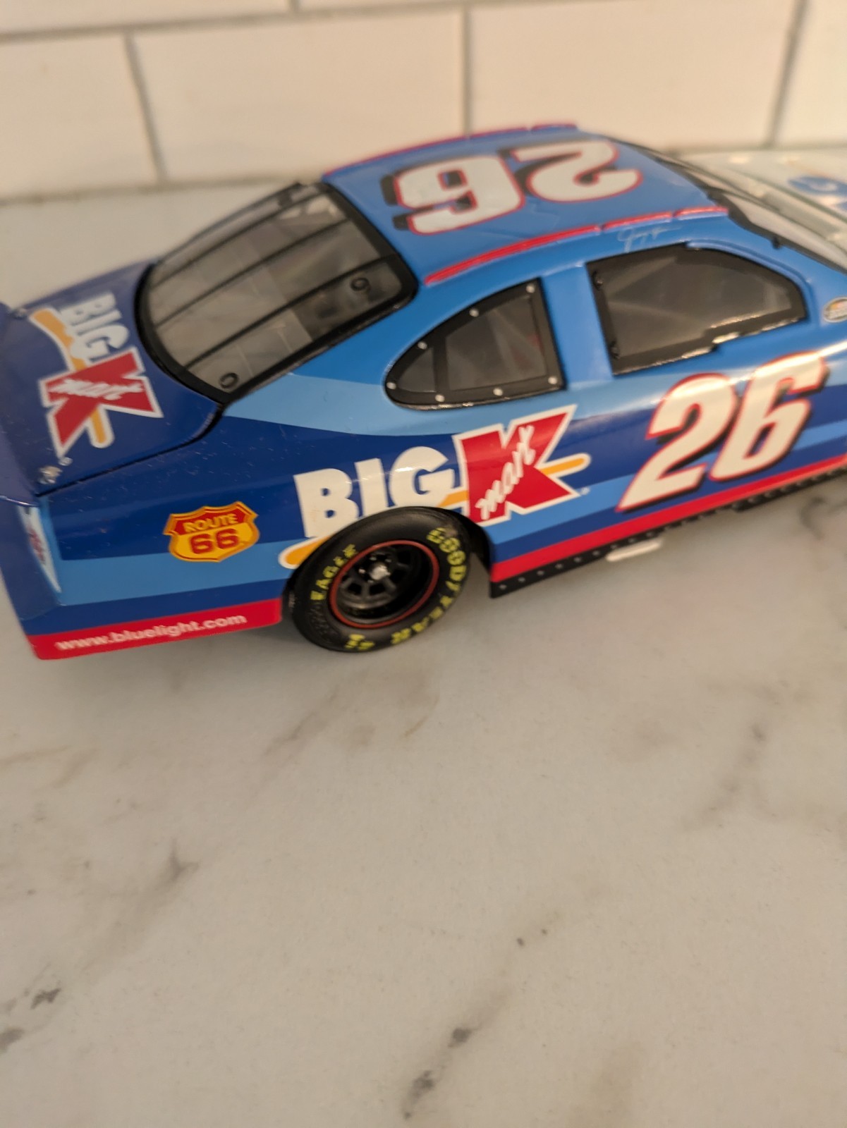 Picture 2 of 16