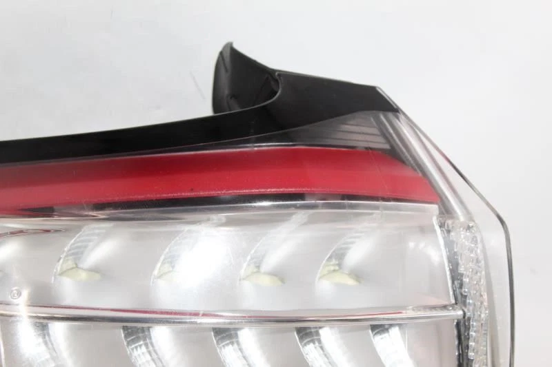 Right Passenger Tail Light Quarter Panel Mounted 2015-2018 FORD EDGE OEM #30115 - Image 2 of 4