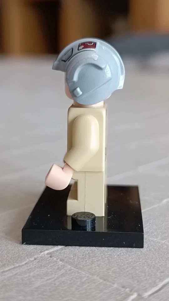 Lego Star Wars : Figurine Anakin Skywalker set 7962 (sw327) - Photo 3/4