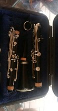 Selmer  Signet 100  Wood Clarinet-Gently Used
