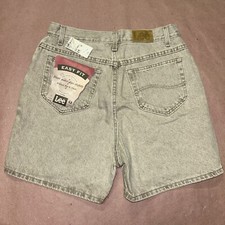Vintage 1990  s Lee Womens Easy Fit Denim Shorts, Deadstock NWT, Size 14