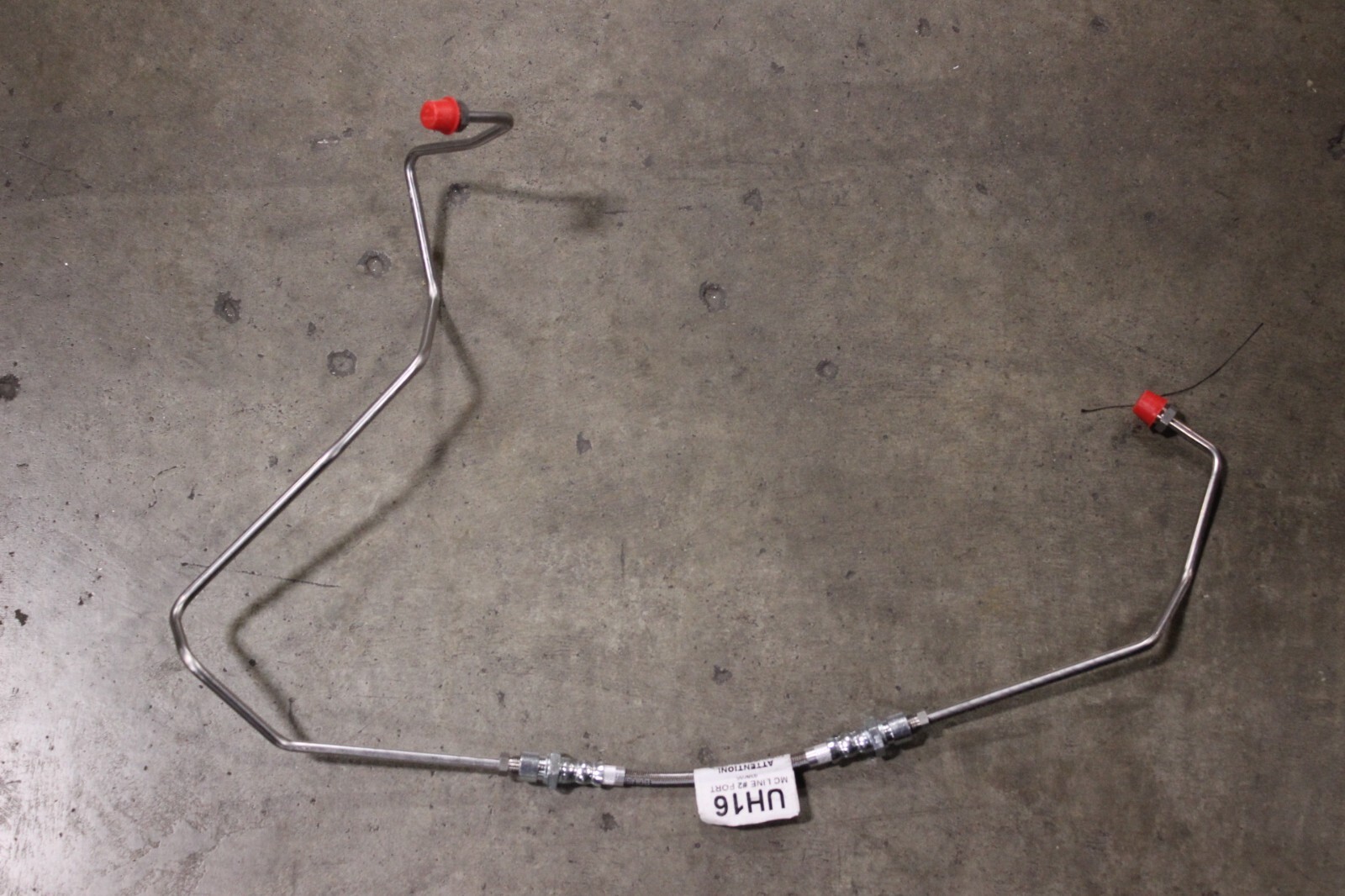 UH16 U-Haul 2005-2008 GMC C5500 Topkick Rear Brake Master Cylinder Line