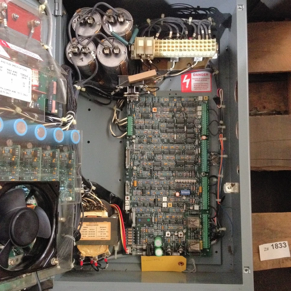 Square D Omegapak 1ACA4K Ser A 39 A,  3-Ph 20-HP Adjustable Frequency Controller - Image 4 of 4