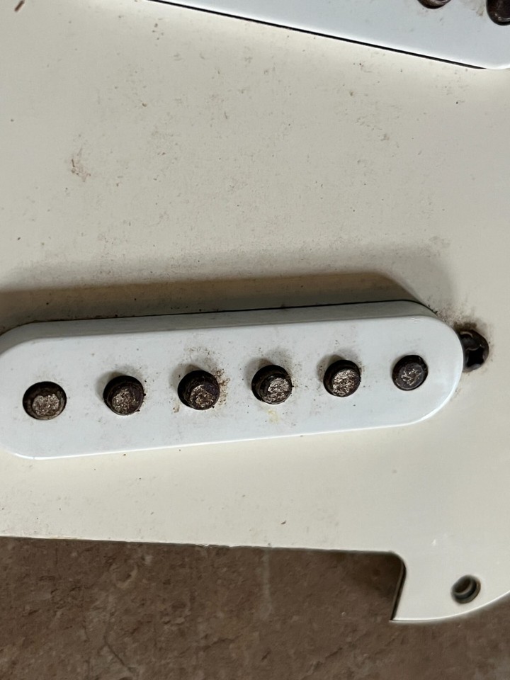lefty 2007 Fender MIM Stratocaster guitar pickguard pots pickups eBay