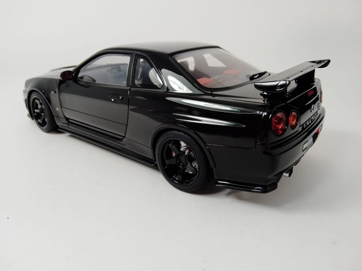 Autoart Nissan Skyline GT-R NISMO Z-tune Black Pearl 2005 1 Autoart Nissan Skyline GT-R NISMO Z-tune Black Pearl 2005 1