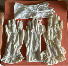 Vintage Lot of 4 Pair of Ladies Dressy Gloves Ivory White Ruffle  1 PACKAGING