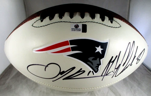 Rob Gronkowski & Edelman / Autographed N.E. Patriots White Panel Football / COA