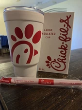 The Original Chick-fil-A 24 oz Insulated Tumbler - BRAND NEW LIMITED EDITION 🐓