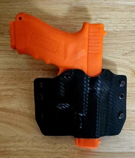 Custom Carbon Fiber Holster For Glock 17 /19/22/23, RH