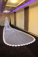 bridal veil super long lace edge Bridal veil lace trim veil 7 meters