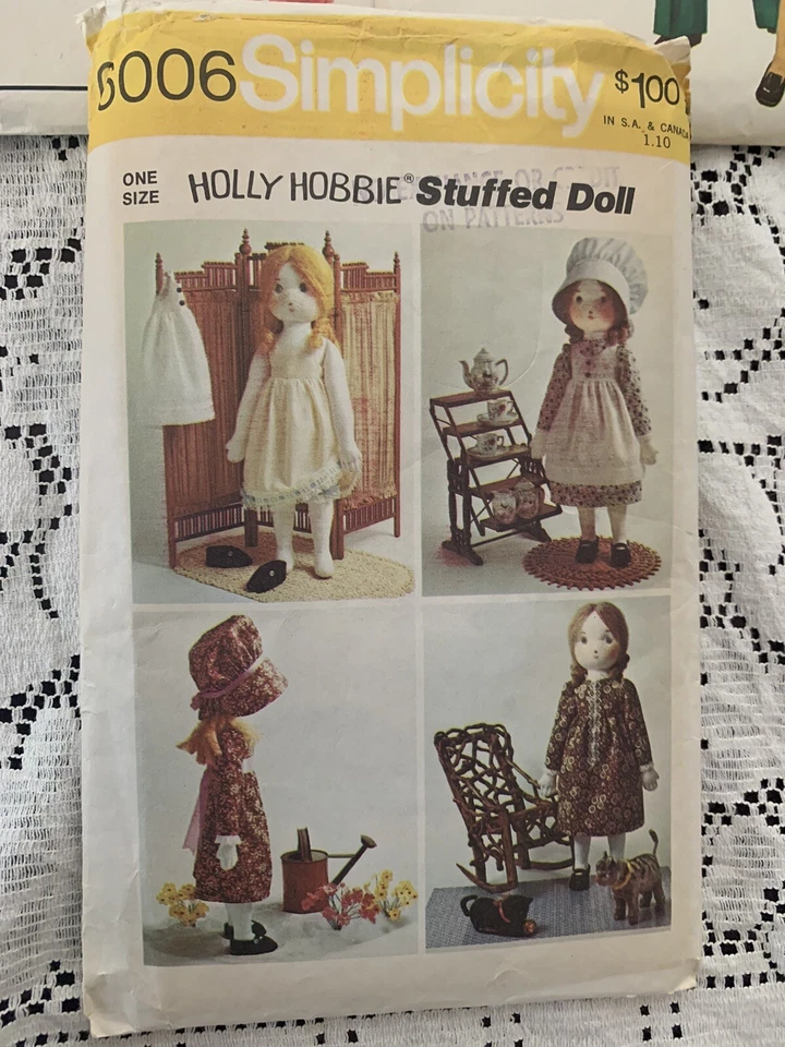 Lot of 9 Sewing Patterns SIMPLICITY BUTTERICK VOGUE PATTERNS Holly Hobbie Doll - Image 4 of 4