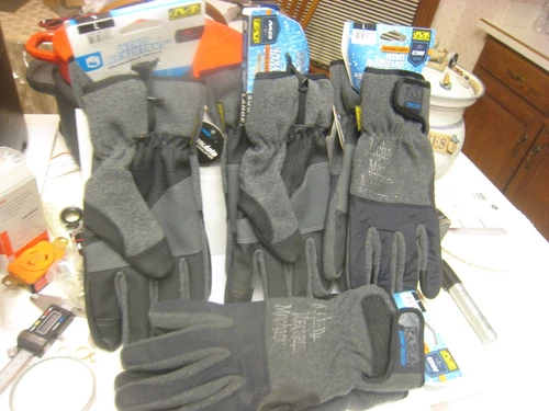 4 MECHANIX WEAR DURABLE GRIP WIND RESIST GLOVES SIZE L RCW-WR-010 3M THINSULATE