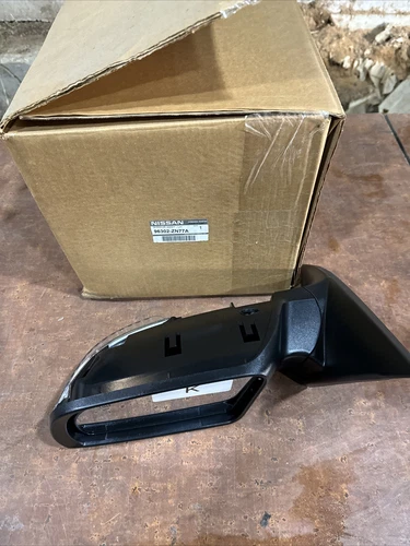 2007-2012 Altima Sedan Power Turn Signal Smooth Black Mirror Driver Side Left