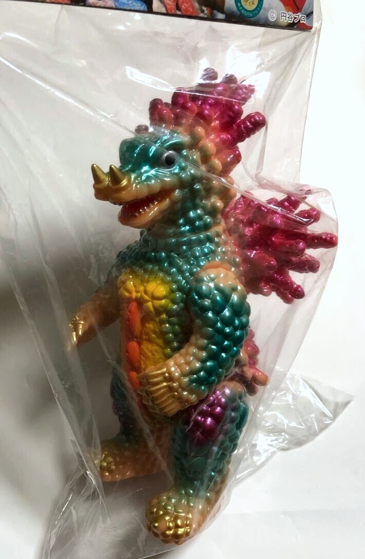 Verokron Missile Terrible-Monster Metallic Green Painted Ultraman