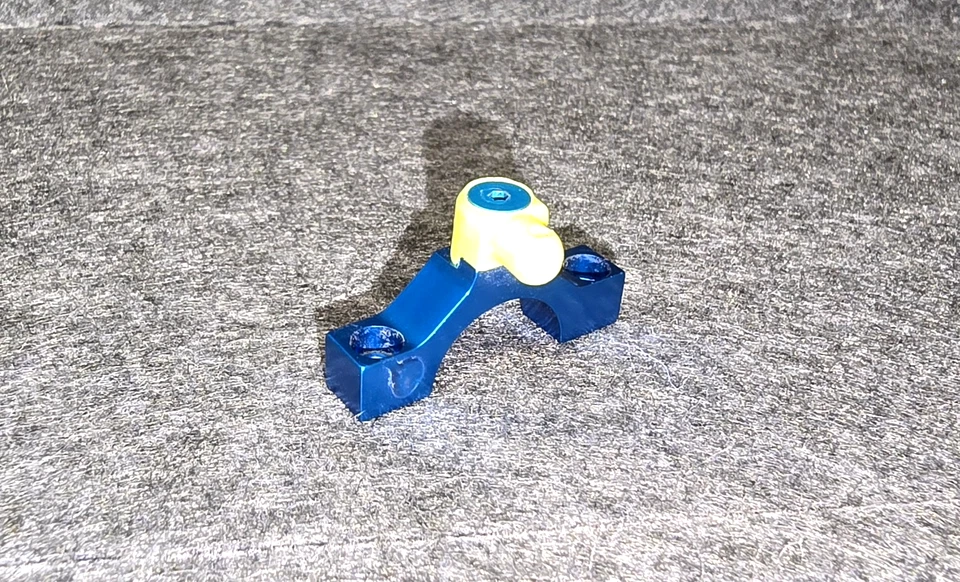 Vintage Losi XXX CR BK2 Buggy Racers Edge Aluminum Rear Body Mount RE-7031B RARE - Image 3 of 4