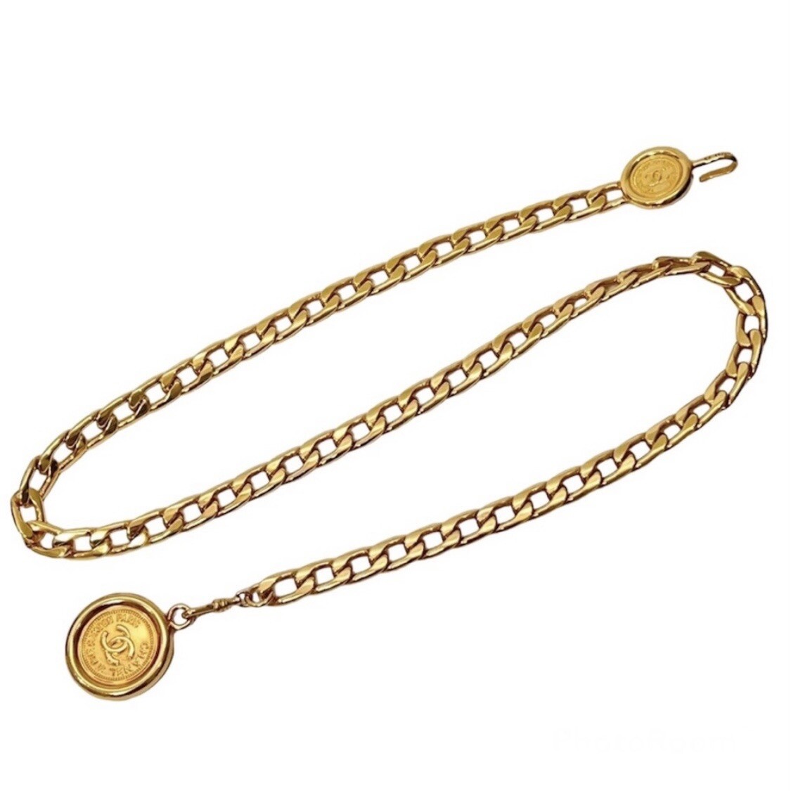CHANEL Gold Chain Belt Necklace Rue Cambon Medallion Rate 9.8 AUTHENTICATED CHANEL Gold Chain Belt Necklace Rue Cambon Medallion  main image 2