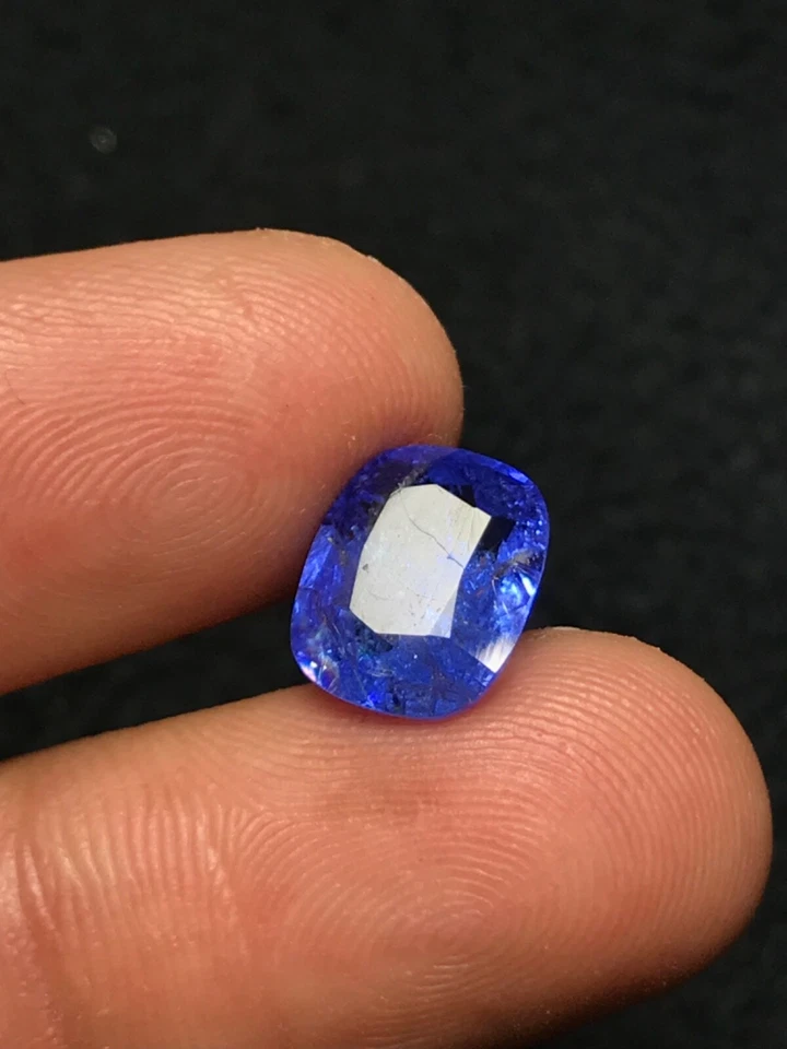 4.1ct Natural Tanzanite Gemstone Nice Color and Luster from Tanzania - Image 3 of 4