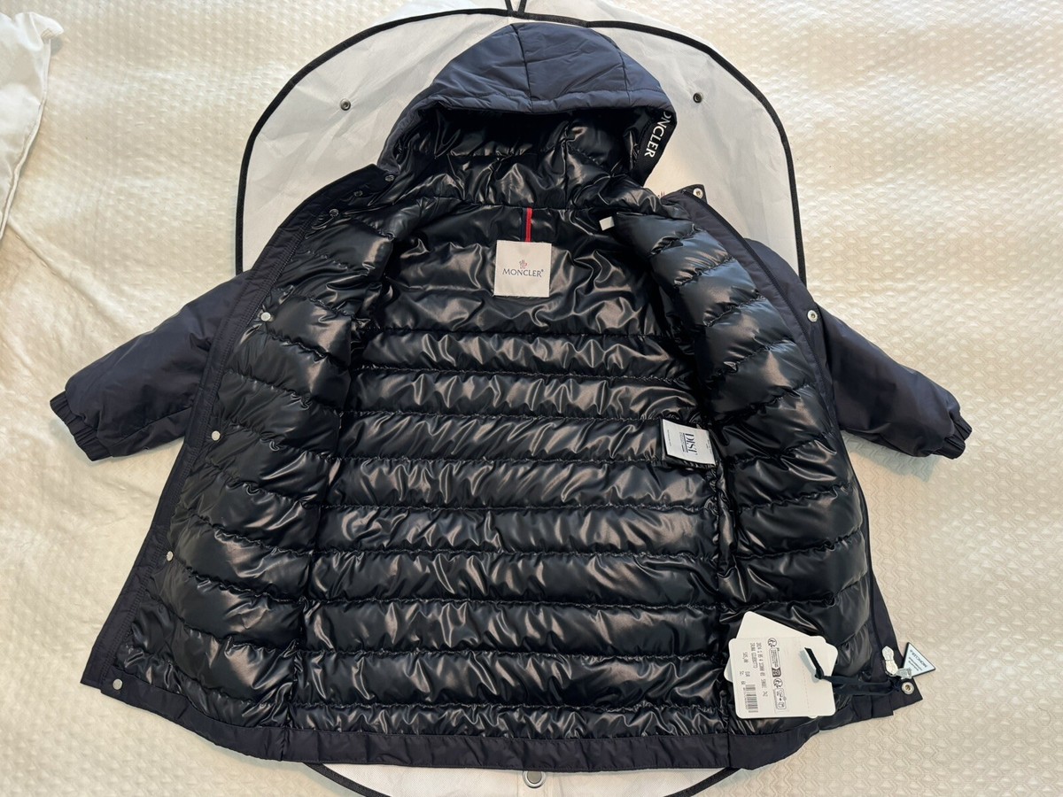新品　未使用　MONCLER MYRTILLE GIUBBOTTO TG 6A Brand New Moncler Jacket Kids 6 A Navy Iruwa GIUBBOTTO Down Coat