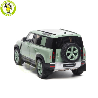 1/18 Land Rover Defender 110 2023 75th Almost Real 810811 Diecast