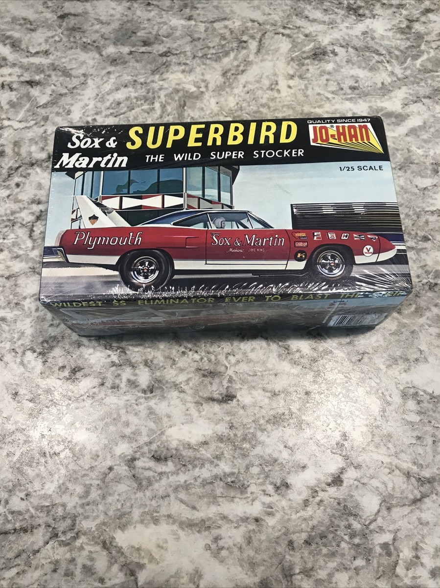 Jo-Han 1970 Sox & Martin 70 Superbird Stock or Race 1/25 FS Jo-Han 1970 Sox & Martin 70 Superbird Stock or Race 1/25 FS