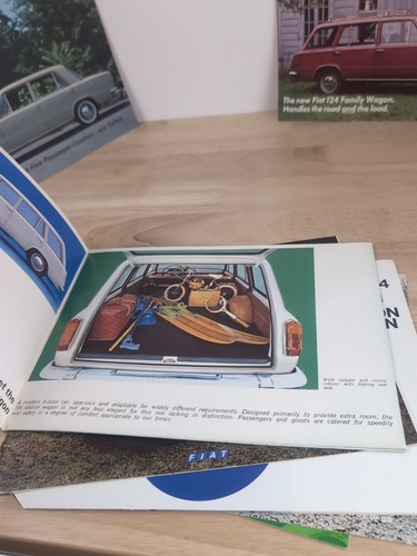 Lotto depliant auto Fiat 124 vintage - Foto 17 di 20