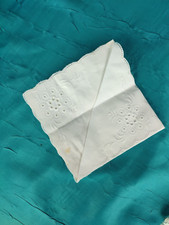 2 Spitzentaschentücher,  zum Häckeln 50er / 60er Jahre Rarität