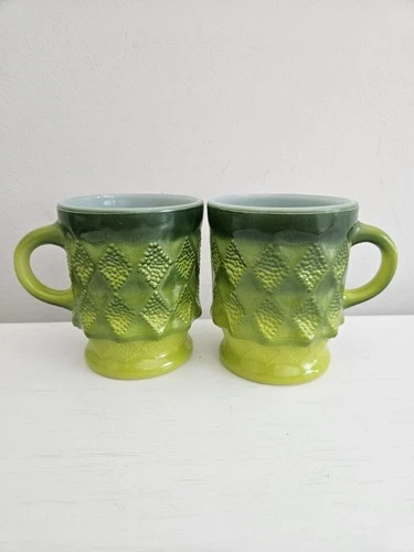Vintage Fire King Anchor Hocking Green Kimberly Diamond Coffee Mug Cup USA (2)