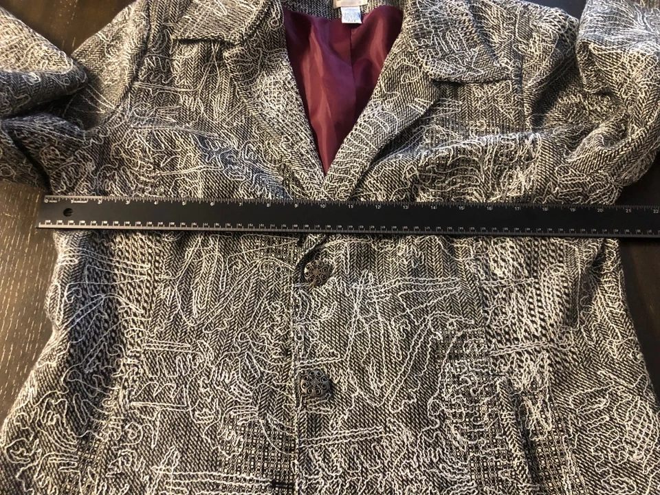 Blazer Chico's Talla 2/M Negro Blanco Plata Hilo Brillante Foto 3 de 4