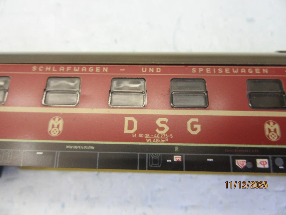 HO - Marklin 4064 Metal  Dining Car  "DSG" - LNIB - Image 4 of 4