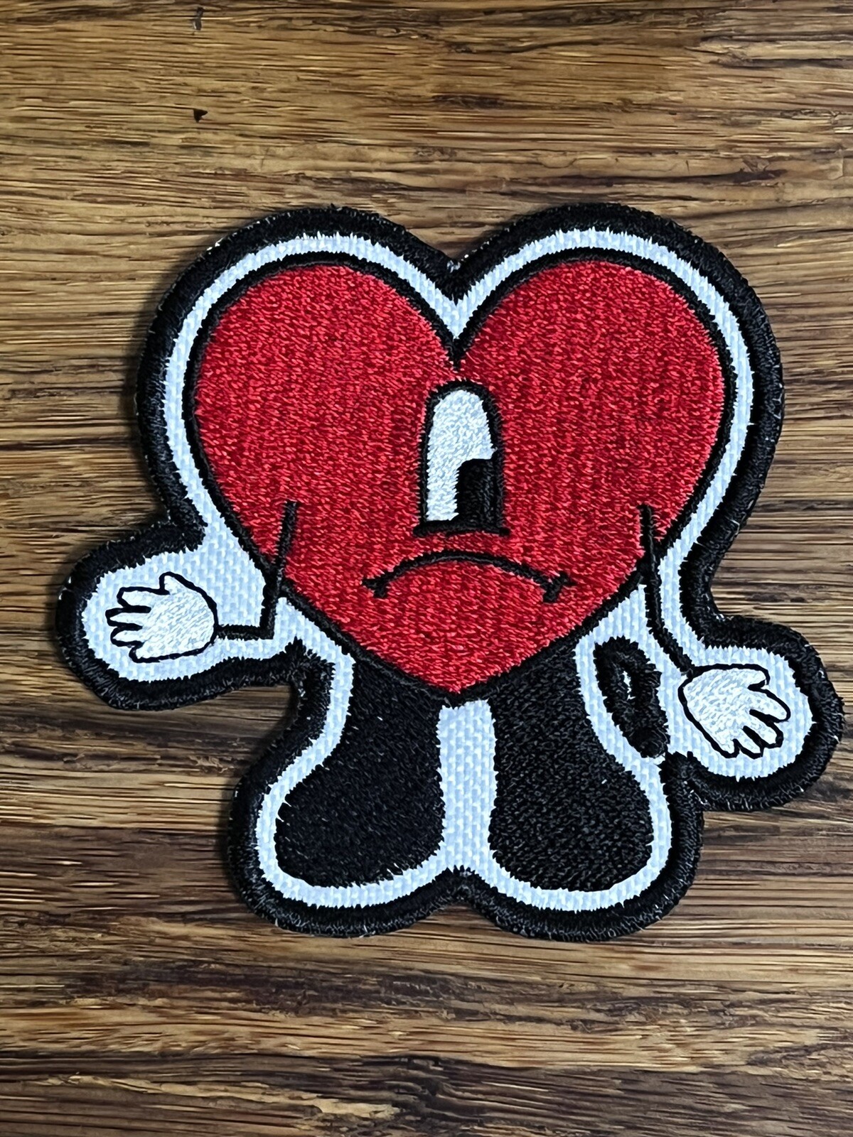 Bad Bunny / Un Verano Sin Ti Heart Embroidered Patch Iron On/ Sew On