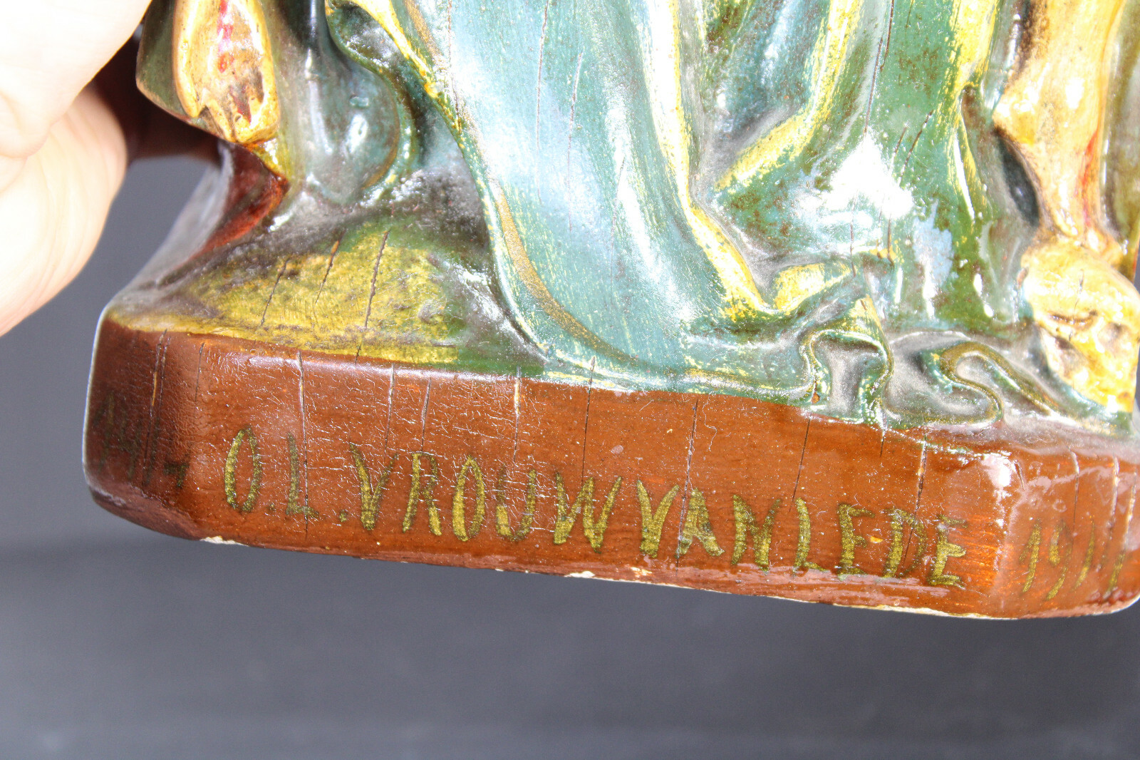 Antique flemish chalkware pieta OLV van LEde Statue figurine religious 