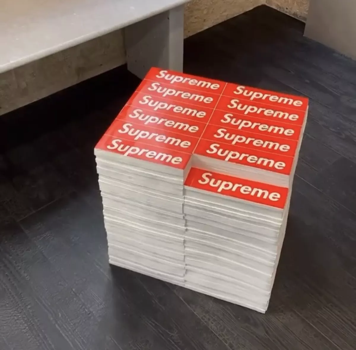 SUPREME®/ROTARY HERO STICKER BRICKS STOOL/SIDE TABLE In Hand New